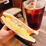 Sando Icchi Kafe Amami - 