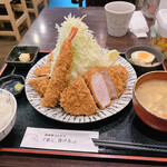 嬉嬉豚とんかつ 「君に、揚げる。」 - 