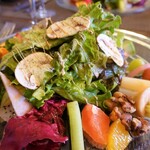 レストラン オゼルブ - 色どり鮮やかなお野菜＆果物たち