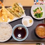 天丼てんや - 天ぷら定食＋たらの芽＋ふきのとう＋菜の花