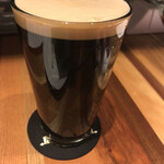 ヒマラヤテーブル - スタウト(大山Gビール:鳥取)。5.5%と聞くと面食らう、飲み応えしっかりの黒ビール。甘味と苦味のバランスも秀逸な一杯はIPAの後でも負けずにしっかり〆られます☆