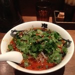 カラシビ味噌らー麺 鬼金棒 - カラ増しシビ普通パクチートッピング