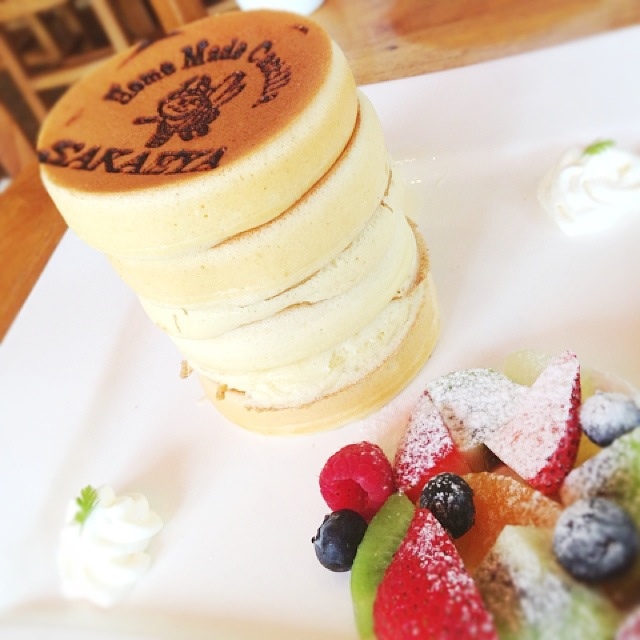 カステラ屋さんの魅惑の6段重ねパンケーキ By 背番号10 カフェドゥスヴェニール Cafe De Souvenir 上本郷 パンケーキ 食べログ カステラ屋さんの魅惑の6段重ねパンケーキ By 背番号10 カフェドゥスヴェニール Cafe De Souvenir 上本郷 パンケーキ 食べログ