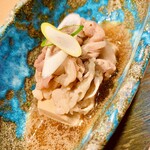 個室居酒屋 囲 千葉駅前店 - 【¥690-】厳選牛の肉豆腐