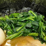 ラーメン 三亀 - ホウレン草