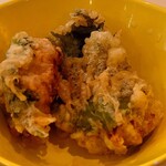 はま寿司 - まぐろの大葉はさみ揚げ176円