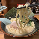 茅ヶ崎家 - 麺