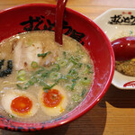 ラー麺 ずんどう屋 - 味玉らーめんBセット