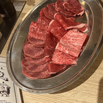 和牛放題の殿堂 秋葉原 肉屋横丁 焼肉 - 