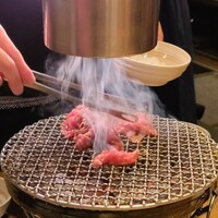 炭火焼肉ホルモン うしごろ 中目黒店 - とろけるロース