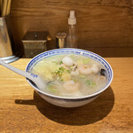 香港麺 新記 - 海鮮麺（香港麺）＋海老雲呑トッピング（値段失念…）