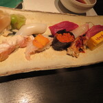 なだ万 - 握り鮨（月）