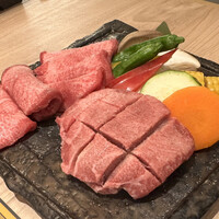 個室焼肉 さんびょうし 別邸 - 