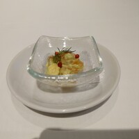 リストランテ アクアパッツァ - サーモンのタルタルソース和え