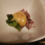 白鳥 - 小鉢（菜の花と小イカの酢味噌和え）