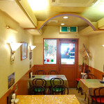 ピッコロヂヂ - 店内の様子