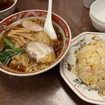 三ちゃん食堂 - 