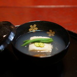 虎屋 壺中庵 - 鮑真丈のお椀