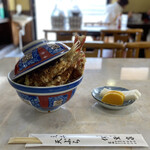 伊豆家 - ・上天丼 1,900円/税込