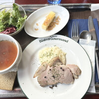 ビストロ グルマン - エキスプレスプレート 鹿児島県産茶美豚ピンクローストポーク 2種のペッパーホール 1,100円税込