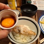 トーキョーアジフライ - なんと！ご飯、アジフライ、パルメザンチーズ、黄身醤油