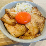 宍道湖しじみ中華蕎麦 琥珀 東京本店 - 
