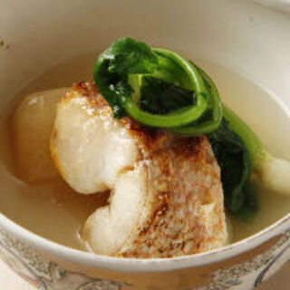 由擁有28年日本料理經驗的工匠打造的正宗「日本料理」。