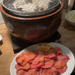 Horumon Yakiniku Hachi - 