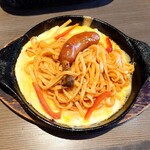 Dining EMZ - 料理写真:あつあつ鉄板ナポリタン