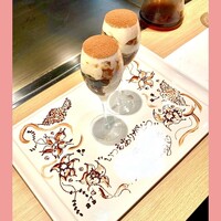 ステーキ鉄板焼 まつ井 - メッセージ入りデザートプレート