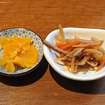 炭膳 茅心 - 炭膳 茅心 ＠茅場町 ランチに付く小鉢の金平牛蒡と沢庵