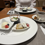 レストラン HUSHHUSH - センス良過ぎるデザート♡