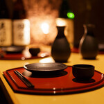 Kanda Ebisuya - 広々とした純和風テイストの店内で、気軽にご利用頂けるテーブル席は宴会や各種お集まりなど幅広いシーンでのご利用が可能♪