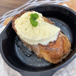 ワイズ カフェ - 