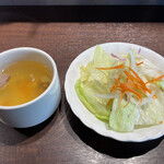 いきなりステーキ - スープ&サラダ