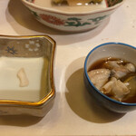 赤坂 詠月 - 蒸しアワビ・アワビの肝・アワビの歯