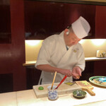 銀座うち山 - 大将にぎにぎ