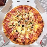 ピザハット - 料理写真:スーパー・シュープリーム Lサイズ　2,490円(50% OFF)