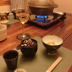 Kuwana Hamaguri Ryouri Hamaguri Shabu Shabu Kaishin - 白ワインとシジミエスプレッソ、酢味噌和え