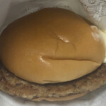 モスバーガー - とびきりチーズ〜北海道産ゴーダチーズ使用〜