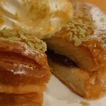 コメダ珈琲店 - 秘伝の小倉あん