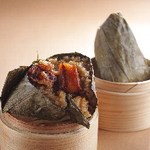 弄堂 生煎饅頭 - 上海粽角煮入り