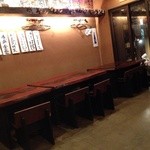 Kaisen Izakaya Odoriya - テーブル席メインです。