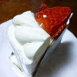 多根果実店 - イチゴショート