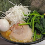 ラーメン 三亀 - 正面