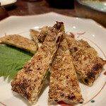 新橋ときそば - 油揚げのいしる香味焼き