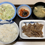 松屋 - カルビ焼肉定食（のりキム） ¥720