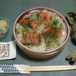 まつ井 - お持ち帰りは、わっぱ飯、笹団子、お漬物