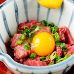 Bashunrou - 【前菜・桜納豆】納豆と凍らせた桜肉をかきまぜてお召し上がりいただきます。