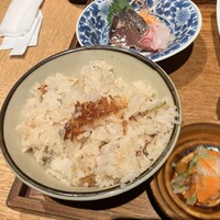 ダイナミックキッチン＆バー 響 中之島フェスティバルプラザ店 - 鯛めしアップ